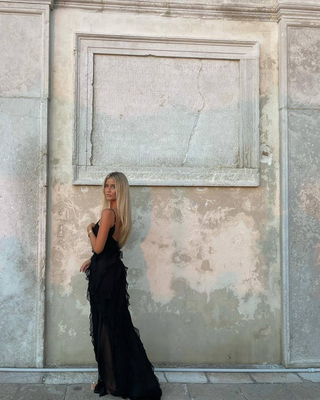Penelope | Sophisticated Flowing Maxi Dress