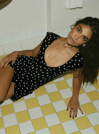 Ismerie Polka Dot Mini Dress – Black