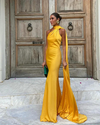 Nova | Classic Cape Gown