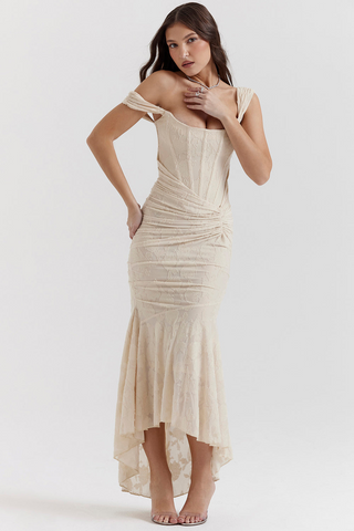 Francesca | Elegant Cinched Maxi Dress