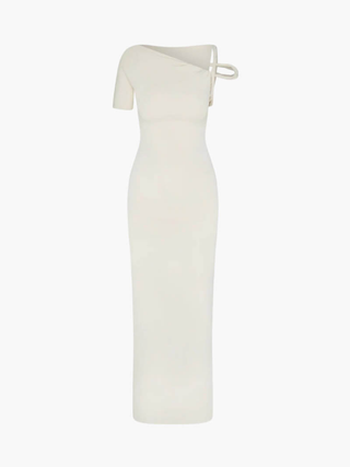 Juno | Twisted Silhouette Maxi Dress